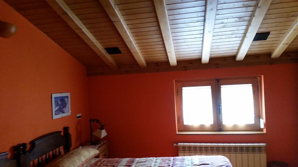 Casa Rural El Casillo Del Abuelo Goyo Guest House Navarredonda de Gredos Ruang foto