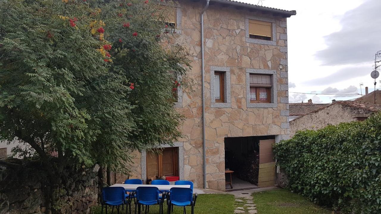 Casa Rural El Casillo Del Abuelo Goyo Guest House Navarredonda de Gredos Bagian luar foto
